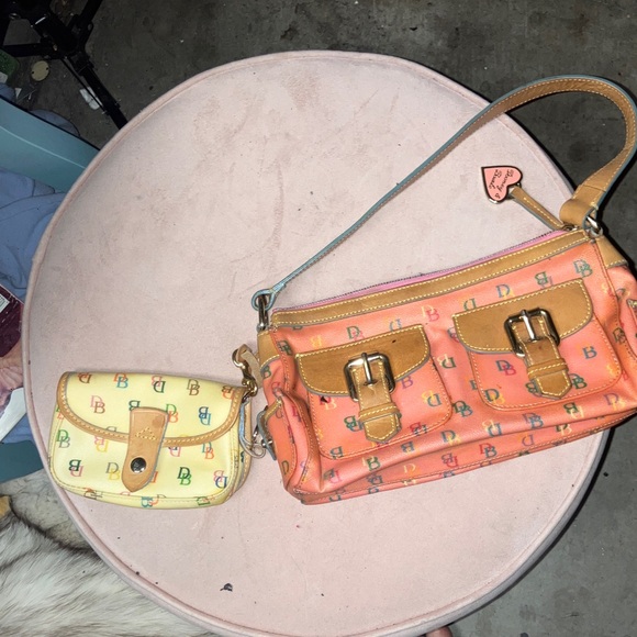 Dooney & Bourke Orange and Yellow Shoulder Bag Set - Picture 2 of 7